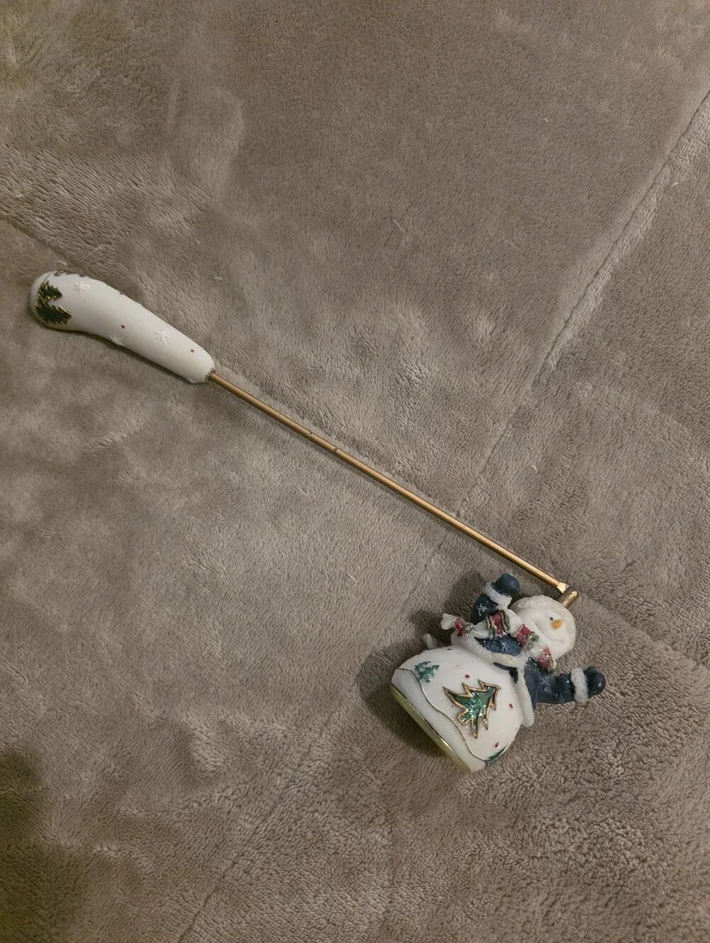 Festive White Snowman Candle Snuffer